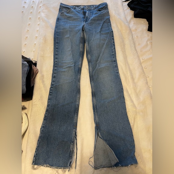 Zara straight cut with slit - Picture 1 of 2